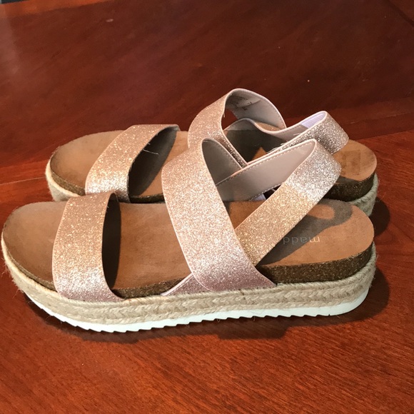 Madden girl metallic platform strappy sandals shoes size 7M - Picture 4 of 14